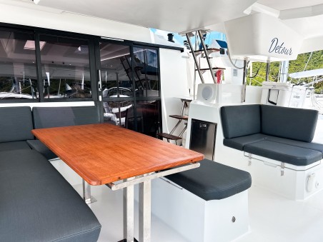 Fountaine Pajot Fountaine Pajot Elba 45 - 4 + 1 cab. Detour