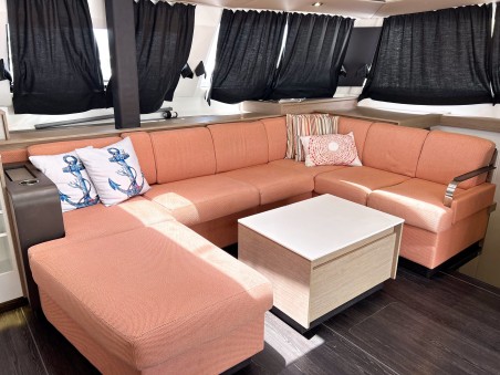 Fountaine Pajot Fountaine Pajot Elba 45 - 4 + 1 cab. Detour