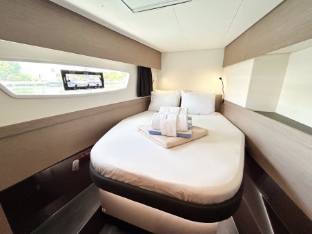 Fountaine Pajot Fountaine Pajot Elba 45 - 4 + 1 cab. Detour