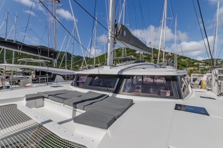Fountaine Pajot Fountaine Pajot Elba 45 - 4 + 1 cab. Gelos