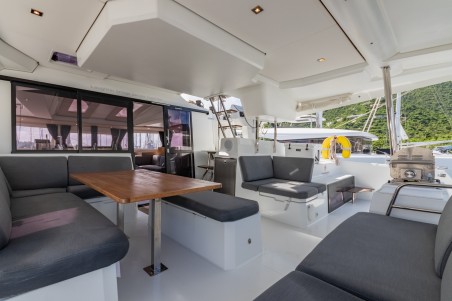 Fountaine Pajot Fountaine Pajot Elba 45 - 4 + 1 cab. Gelos