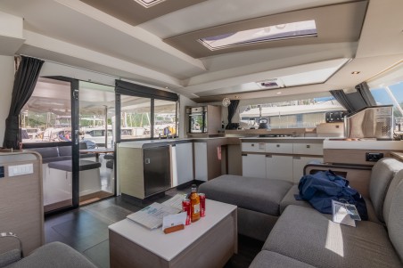 Fountaine Pajot Fountaine Pajot Elba 45 - 4 + 1 cab. Gelos