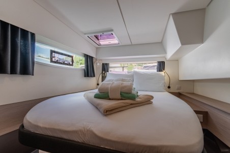 Fountaine Pajot Fountaine Pajot Elba 45 - 4 + 1 cab. Gelos