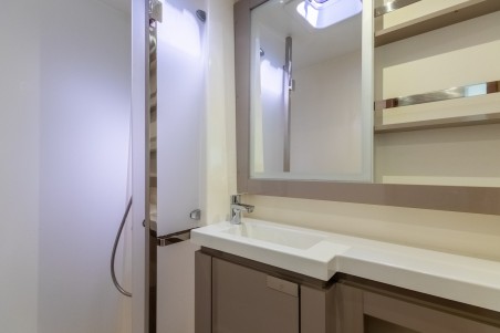 Fountaine Pajot Fountaine Pajot Elba 45 - 4 + 1 cab. Gelos