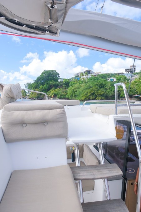 Fountaine Pajot Helia 44 - 4 cab. Altair