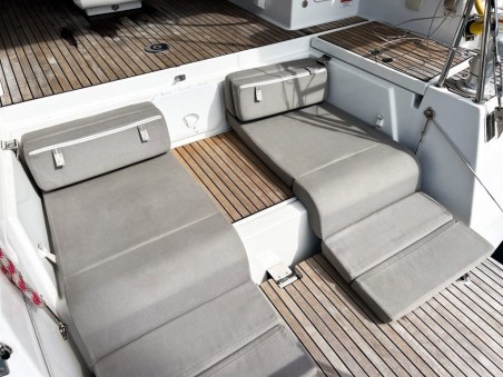 Jeanneau Jeanneau 54 - 3 cab. Paradise Found