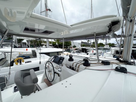 Lagoon-Bénéteau Lagoon 42 - 4 + 1 cab. Island Riff