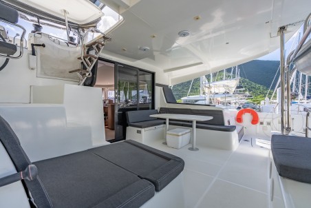 Lagoon-Bénéteau Lagoon 42 - 4 + 2 cab. Arctic Fantasy II