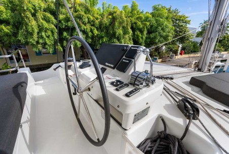 Lagoon-Bénéteau Lagoon 51 - 6 + 1 cab. Slinky Malinki