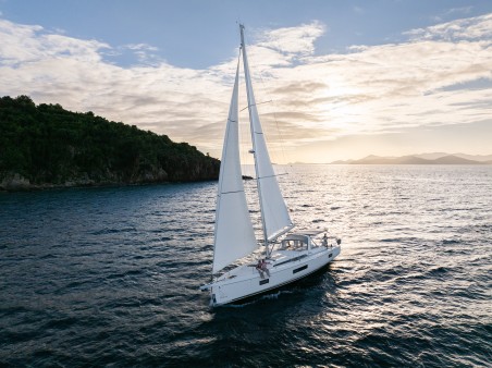 Bénéteau Oceanis 51.1 Sunday Girl