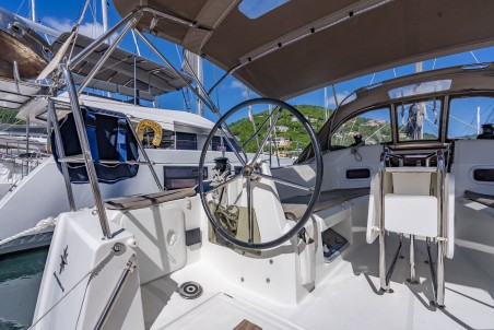 Jeanneau Sun Odyssey 349 - 3 cab. Off The Clock