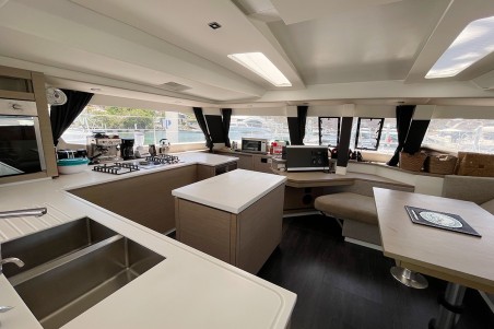 Fountaine Pajot Fountaine Pajot Saba 50 - 6 cab Good Vibrations