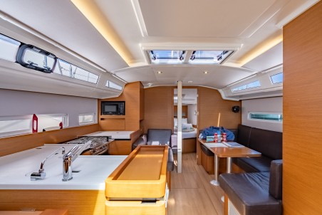 Jeanneau Sun Odyssey 410 - 3 cab. Easy Skanking