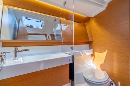 Jeanneau Sun Odyssey 410 - 3 cab. Easy Skanking