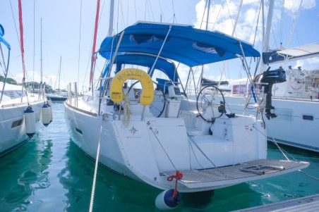 Beneteau Sun Odyssey 419 | Yacht Charter Caribbean | Travelboat