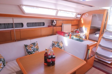 Beneteau Sun Odyssey 419 | Yacht Charter Caribbean | Travelboat
