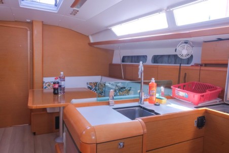 Beneteau Sun Odyssey 419 | Yacht Charter Caribbean | Travelboat