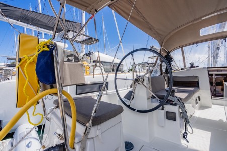 Jeanneau Sun Odyssey 440 - 3 cab. Air Guitar