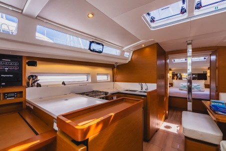 Jeanneau Sun Odyssey 440 - 3 cab. Air Guitar