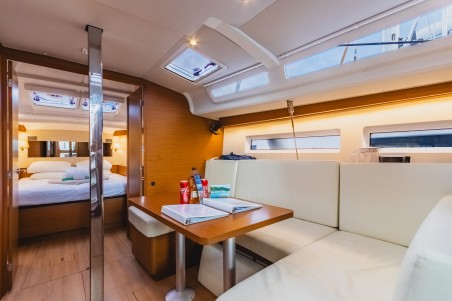 Jeanneau Sun Odyssey 440 - 3 cab. Rhythm & Blues