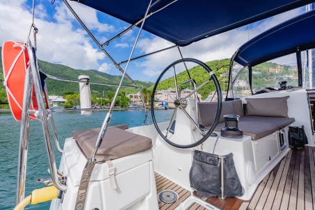 Jeanneau Sun Odyssey 490 - 3 cab. Hakuna Matata IV