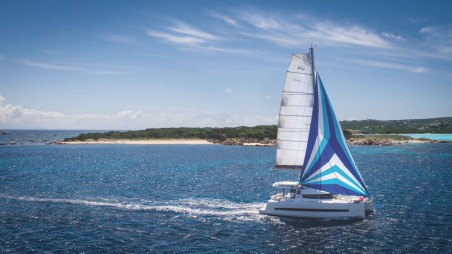 Catana Group Bali 4.1 - 3 + 1 cab. Shiloh