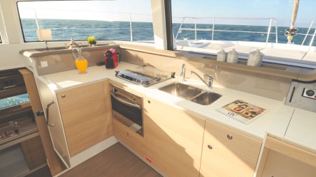 Catana Group Bali 4.1 - 3 + 1 cab. Shiloh