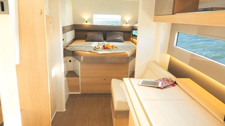 Catana Group Bali 4.1 - 3 + 1 cab. Shiloh