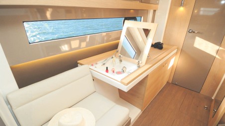 Catana Group Bali 4.1 - 3 + 1 cab. Shiloh