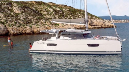 Fountaine Pajot Fountaine Pajot Astrea 42 - 4 + 2 cab. Satellite