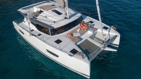 Fountaine Pajot Fountaine Pajot Astrea 42 - 4 + 2 cab. Satellite