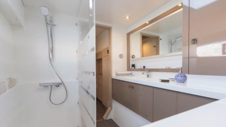 Fountaine Pajot Fountaine Pajot Astrea 42 - 4 + 2 cab. Satellite