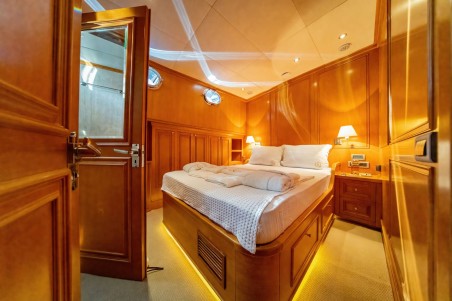 Custom Made Babylon Babylon