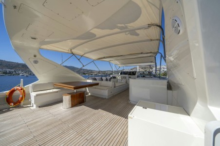 Cantieri Navali Falcon Falcon 115 Sanref