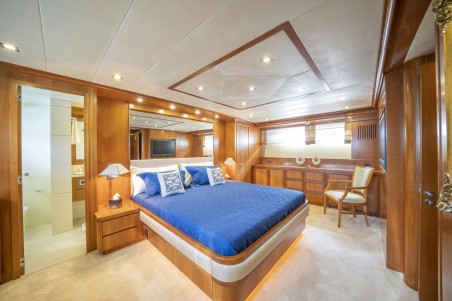 Cantieri Navali Falcon Falcon 115 Sanref