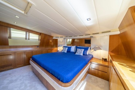 Cantieri Navali Falcon Falcon 115 Sanref