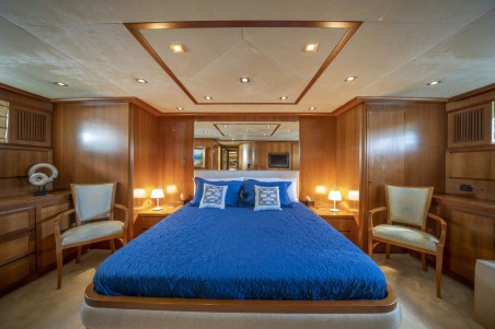 Cantieri Navali Falcon Falcon 115 Sanref