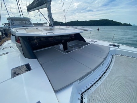 Leopard Catamarans / Robertson & Caine Leopard 50 Ms. Chief