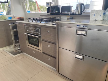 Leopard Catamarans / Robertson & Caine Leopard 50 Ms. Chief