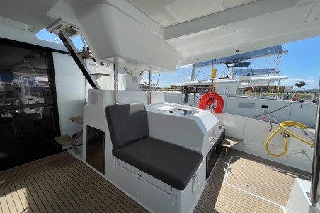 Fountaine Pajot Fountaine Pajot Tanna 47 - 5 + 1 cab. Knotty Cat (Forever Young)