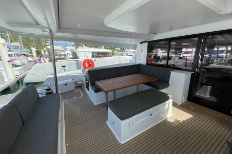 Fountaine Pajot Fountaine Pajot Tanna 47 - 5 + 1 cab. Knotty Cat (Forever Young)