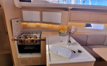 Dufour Yachts Dufour 37 - 2 cab. Skyline