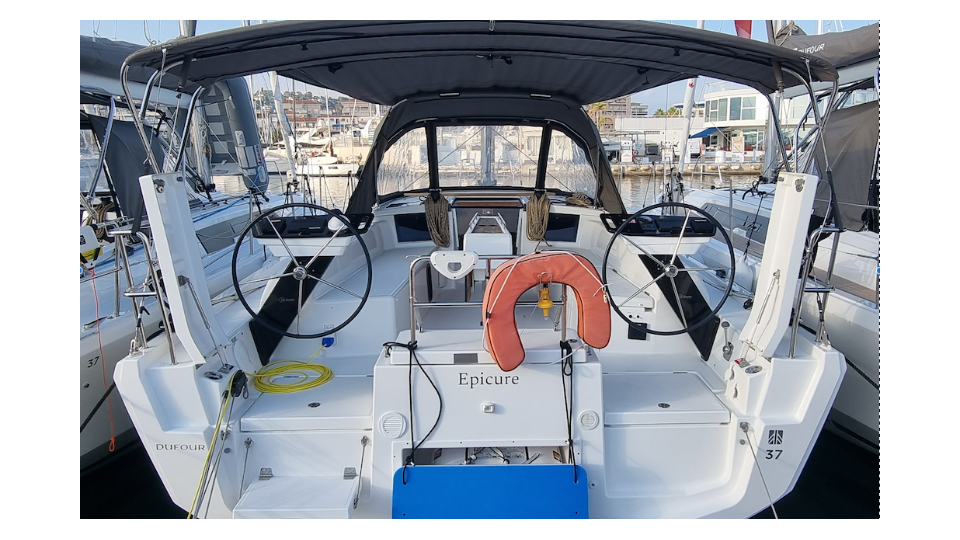 Dufour 37 - 3 cab. | Yacht Charter France | Travelboat