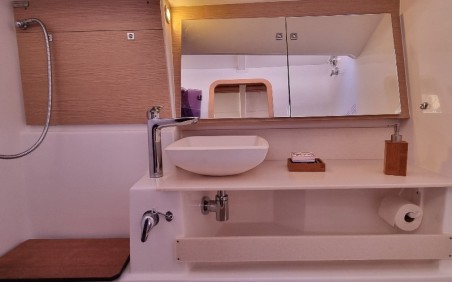 Dufour Yachts Dufour 430 - 3 cab. Lucie