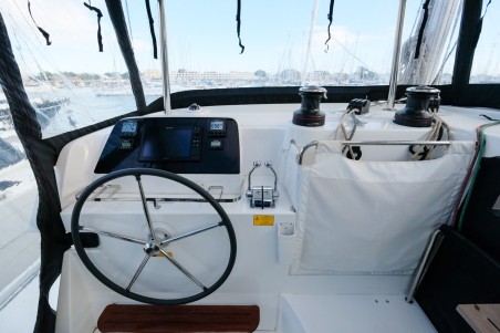 Lagoon-Bénéteau Lagoon 42 - 4 + 1 cab. White Chadal