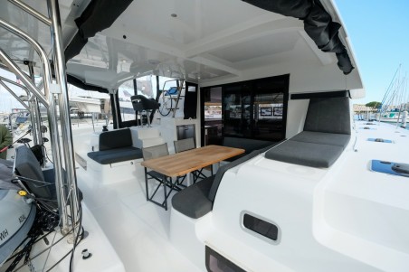 Lagoon-Bénéteau Lagoon 42 - 4 + 1 cab. White Chadal