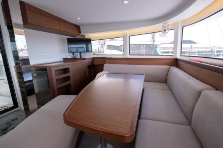 Lagoon-Bénéteau Lagoon 42 - 4 + 1 cab. White Chadal