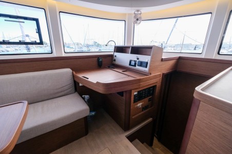 Lagoon-Bénéteau Lagoon 42 - 4 + 1 cab. White Chadal