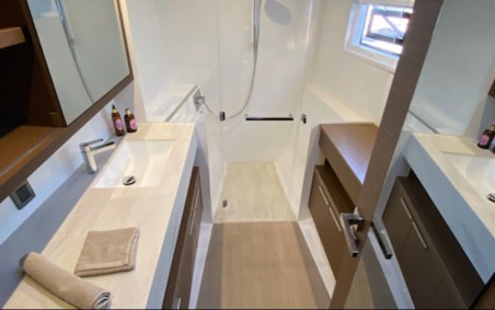 Lagoon-Bénéteau Lagoon 46 OW - 3 + 2 cab. Les Jumeaux