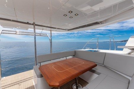 Leopard Catamarans / Robertson & Caine Leopard 42 - 3 cab. Freedom